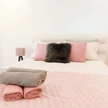 아파트 Porto Wine Loft Duplex With Swimming Pool *