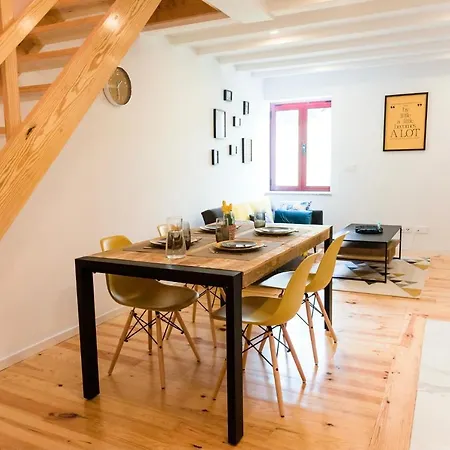 דירה Porto Wine Loft Duplex With Swimming Pool