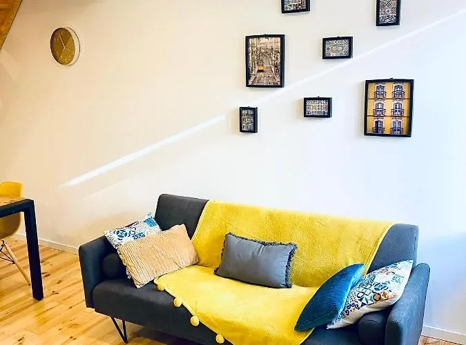 Porto Wine Loft Duplex With Swimming Pool דירה *